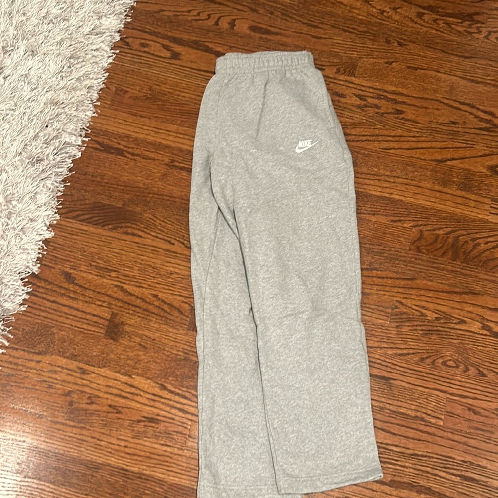 Nike sweatpants no drawstring